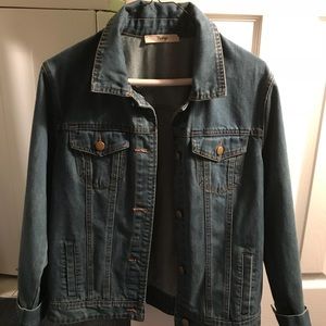 Jean jacket size small